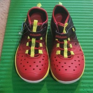 New Phibian water Shoes by Stride Rite